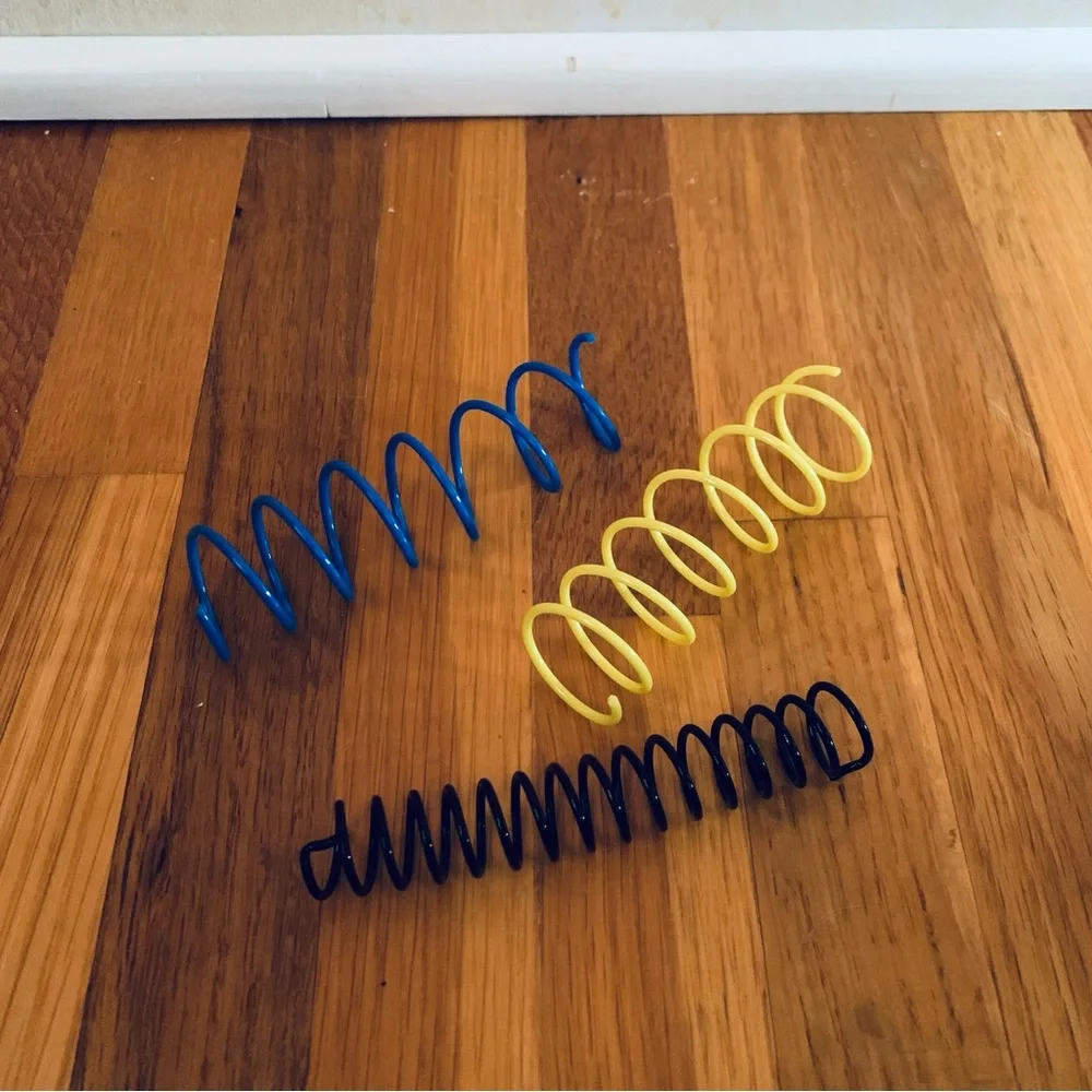 Set of 3 Plastic Springs Blue Yellow Black Puzzle Toy Non-Electronic